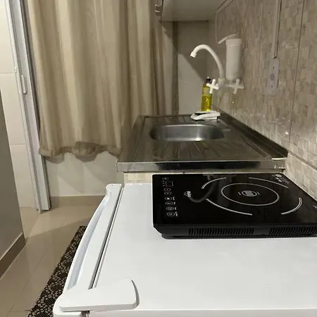 Kitnet 301 Centro Linda Vista Por Sol Com Tv Smart E Ar Apartment Montes Claros Exterior photo